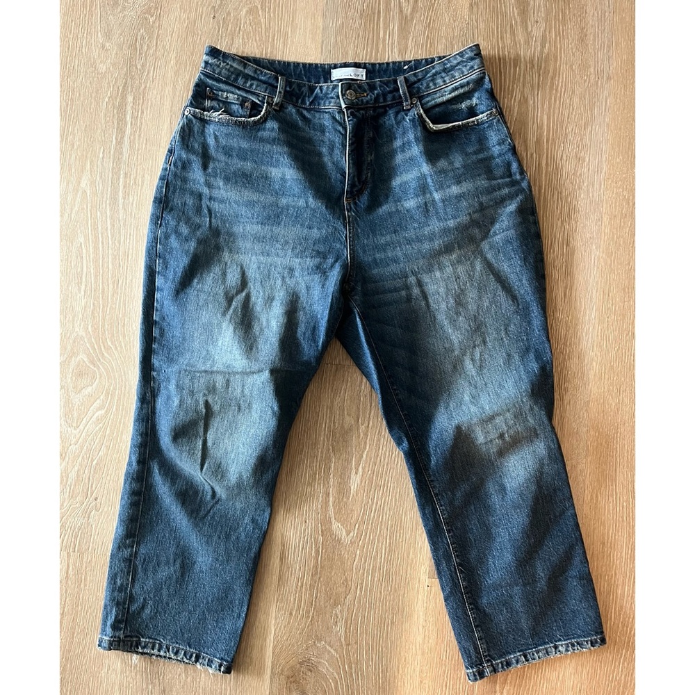 LIKE NEW Loft Petite Curvy Straight Cropped Jeans